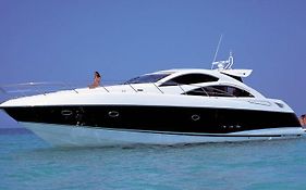Sunseeker Predator 62